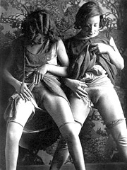 Vintage ladies performing naked and naughty on the stag